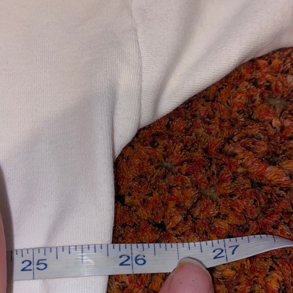 3/$30 Vintage Jamaica Shell Shirt - Picture 5 of 8